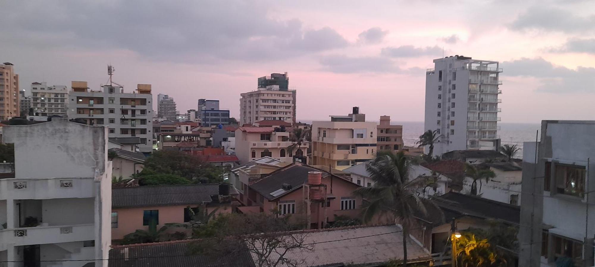 The Sanhinda Tourist Inn Colombo Nugegoda Exterior photo